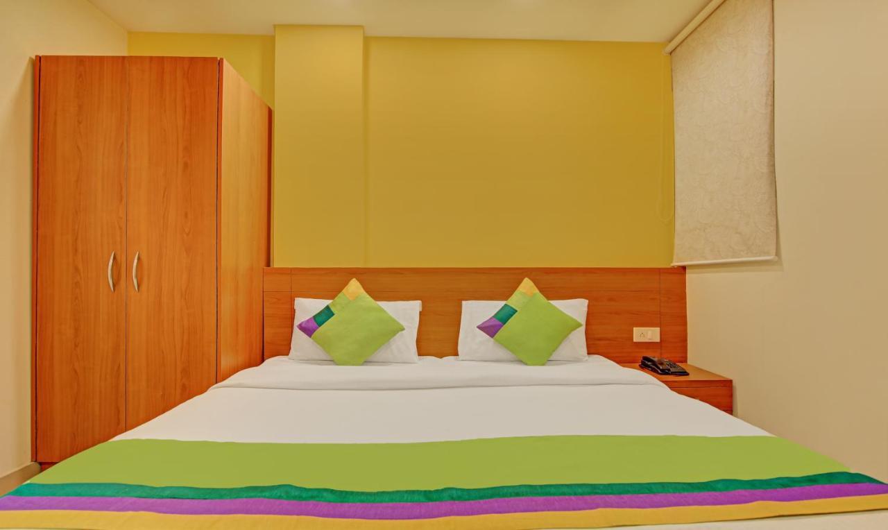 Hotel Treebo Tms Residency Nueva Delhi Exterior foto