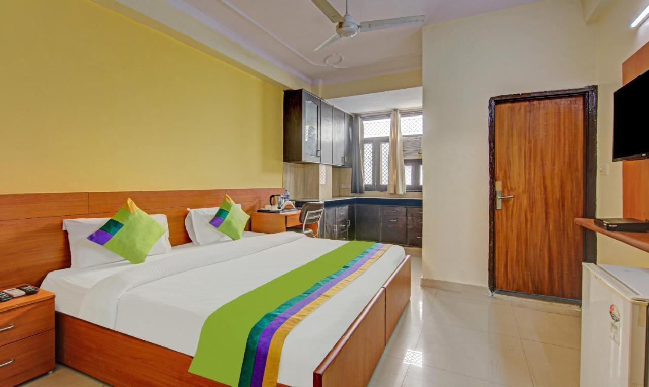 Hotel Treebo Tms Residency Nueva Delhi Exterior foto